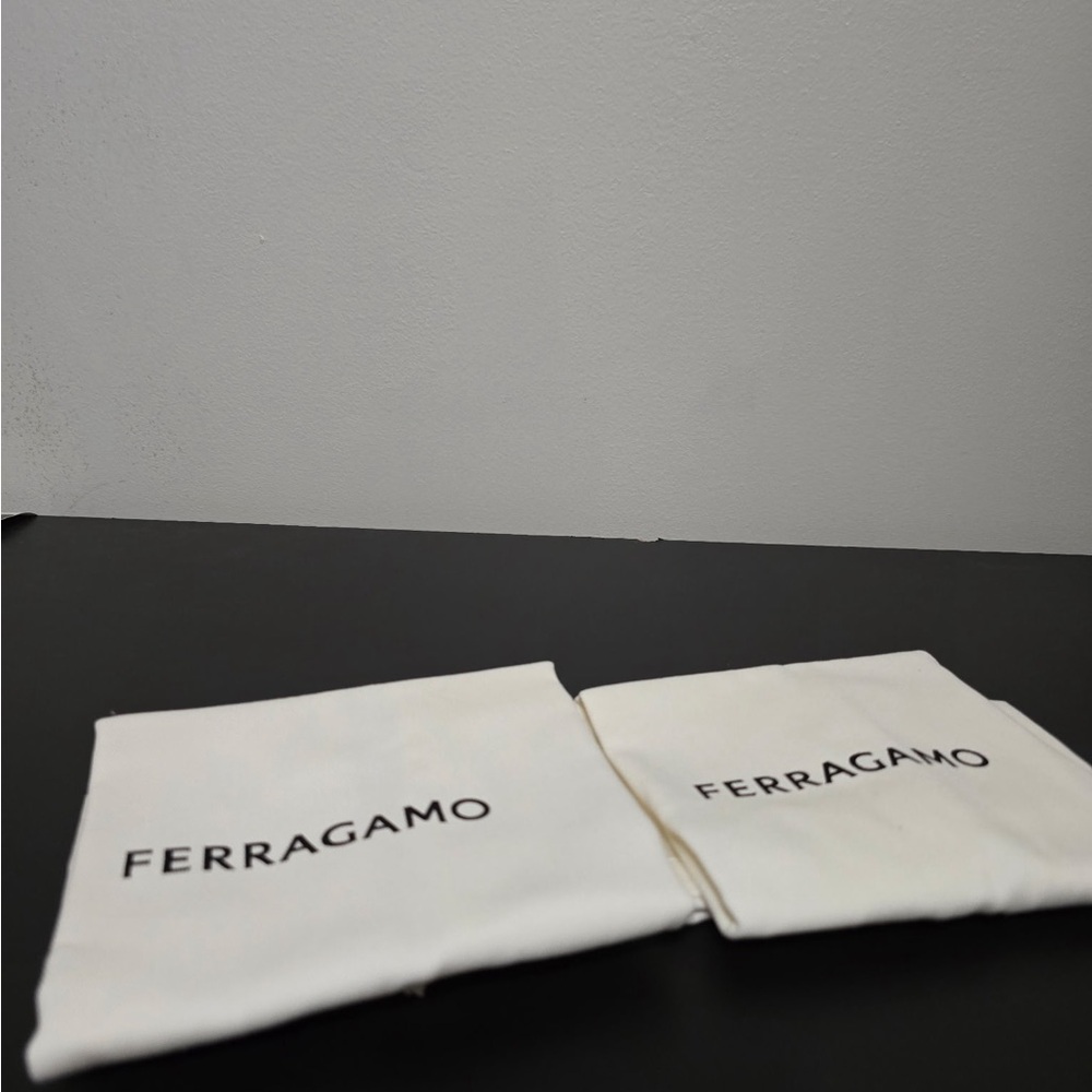 Salvatore Ferragamo White Dust Bags Set black patent leather, the shoes included - Picture 11 of 11